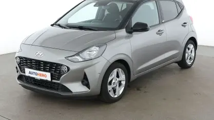 Gebraucht Hyundai i10 Intro Edition 67 PS (49 kW) 2021 Grau Kleinwagen