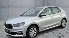 Silber Neu 2025 Skoda Fabia Essence Limousine | 17.970 € (Fairer Preis)