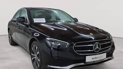 Gebraucht 2021 Mercedes E300 Avantgarde Limousine | 32.990 € (Etwas zu teuer)