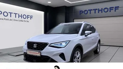 Weiss Gebraucht 2023 Seat Arona FR SUV | 20.997 € (Fairer Preis)