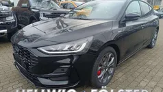 Gebraucht 2025 Ford Focus ST-Line Limousine | 25.890 € (Guter Preis)