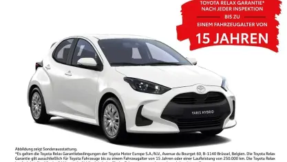 Neu Toyota Yaris Hybrid Active 116 PS (85 kW) 2026 Weiß Limousine