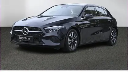 Gebraucht Mercedes A180 136 PS (100 kW) 2024 Limousine
