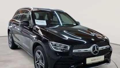 Begagnad Mercedes GLC220 AMG line 194 HK (142 kW) 2022 Svart SUV