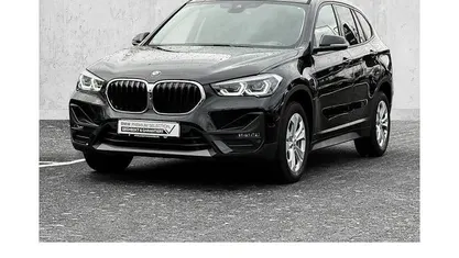 Schwarz Gebraucht 2022 BMW X1 Advantage SUV | 26.480 € (Fairer Preis)