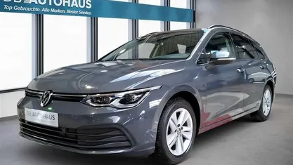 Gebraucht VW Golf VIII Life 150 PS (110 kW) 2024 Kombi