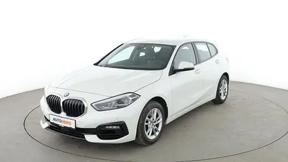 Weiß Gebraucht 2020 BMW 118 Sport Line Kleinwagen | 19.920 € (Fairer Preis)
