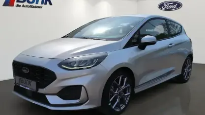 Gebraucht Ford Fiesta ST-Line 101 PS (74 kW) 2022 Polarsilber metallic Kleinwagen
