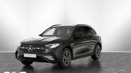 Grau Gebraucht 2023 Mercedes GLC300e AMG SUV | 54.890 € (Fairer Preis)