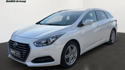 Używany Hyundai i40 Premium 141 KM (103 kW) 2017 Biały Kombi