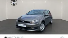 Gebraucht 2015 VW Golf VII Trendline Limousine | 10.980 € (Fairer Preis)