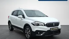 Weiss Gebraucht 2021 Suzuki SX4 S-Cross Comfort SUV | 20.480 € (Fairer Preis)