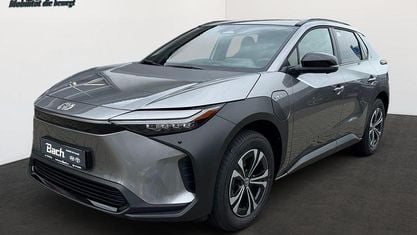 Gebraucht Toyota bZ4X 150 kW (204 PS) 2025 Grau SUV