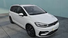 Weiß Gebraucht 2024 VW Touran R-line Van / Kleinbus | 35.590 € (Guter Preis)