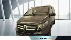 Gebraucht 2023 Mercedes V300 Van / Kleinbus | 63.950 € (Fairer Preis)