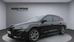 Schwarz Gebraucht 2023 Ford Focus ST-Line Kombi | 27.990 € (Fairer Preis)
