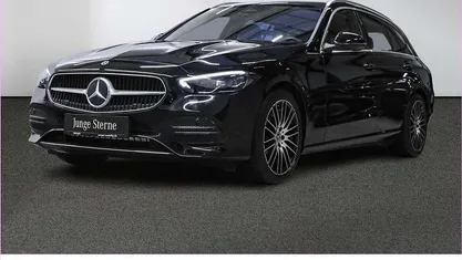 Schwarz Gebraucht 2023 Mercedes C180 Avantgarde Limousine | 32.980 € (Fairer Preis)