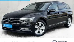 Schwarz Gebraucht 2023 VW Passat Business Kombi | 23.650 € (Fairer Preis)