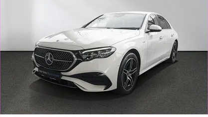 Gebraucht Mercedes E300 Advanced 313 PS (230 kW) 2025 Weiß Limousine