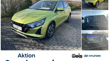 Gebraucht Hyundai i20 Trend 101 PS (74 kW) 2025 Gelb Limousine
