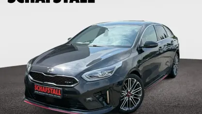 Gebraucht Kia ProCeed Comfort 204 PS (150 kW) 2021 Schwarz (black pearl) Kombi