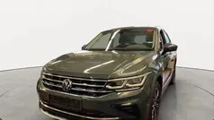 Delfingrau metallic Gebraucht 2022 VW Tiguan Elegance SUV | 35.825 € (Fairer Preis)