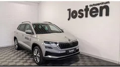 Gebraucht 2024 Skoda Karoq Selection SUV | 33.450 € (Fairer Preis)