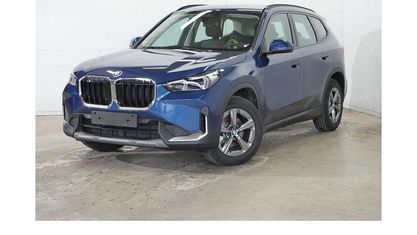 Używany BMW X1 Shadowline 163 KM (119 kW) 2025 Niebieski SUV