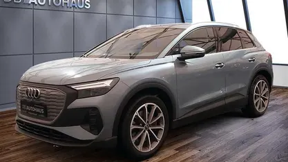 Gebraucht Audi Q4 e-tron Sport 150 kW (204 PS) 2023 Blau SUV