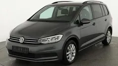 Indiumgrau metallic Gebraucht 2019 VW Touran Comfortline Van / Kleinbus | 22.495 € (Fairer Preis)
