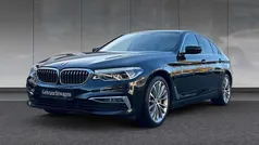 Saphirschwarz metallic Gebraucht 2019 BMW 530 Luxury Line Limousine | 33.870 € (Fairer Preis)