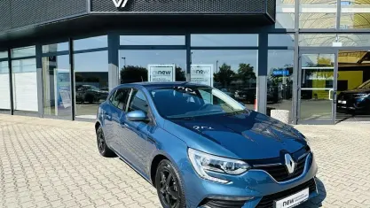 Gebraucht Renault Mégane IV Life 101 PS (74 kW) 2018 Blau Limousine