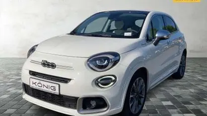 Weiß Gebraucht 2023 Fiat 500X Dolcevita SUV | 26.970 € (Fairer Preis)