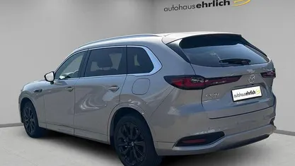 Braun Gebraucht 2025 Mazda CX-80 Homura-Line SUV | 55.790 € (Fairer Preis)