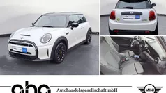 Weiß Gebraucht 2023 Mini Cooper SE Classic Kleinwagen | 18.660 € (Guter Preis)