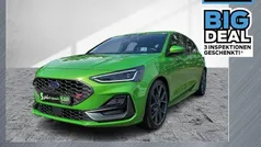 Grün Gebraucht 2022 Ford Focus ST Limousine | 29.800 € (Fairer Preis)