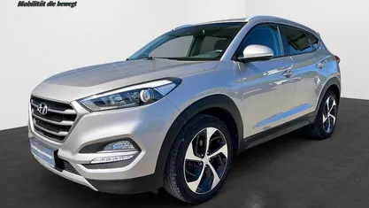 Usata Hyundai Tucson Advantage 177 CV (130 kW) 2017 Marrone SUV