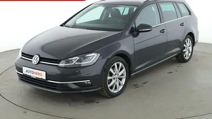 Grau Gebraucht 2019 VW Golf VII Highline Kombi | 16.720 € (Guter Preis)