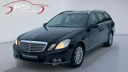 Gebraucht Mercedes E220 Elegance 170 PS (125 kW) 2010 Schwarz Kombi