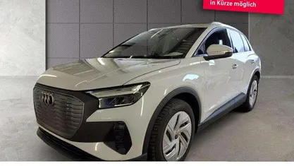 Second-hand Audi Q4 e-tron Sport 125 kW (170 CP) 2023 Alb SUV