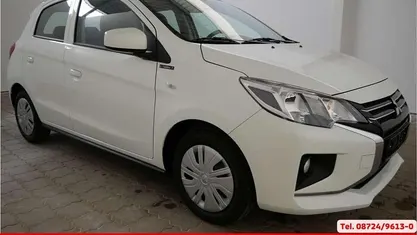 Islandweiß Neu 2025 Mitsubishi L Select Limousine | 13.990 € (Fairer Preis)