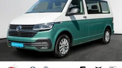Candyweiß/bay leaf green meta Gebraucht 2020 VW T6.1 Trendline Van | 43.890 € (Fairer Preis)