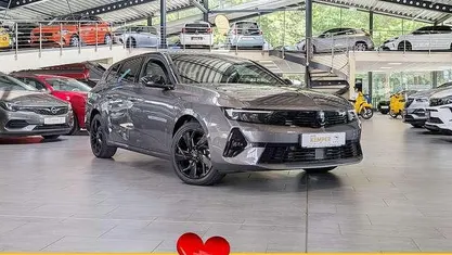 Grau Gebraucht 2024 Opel Astra Kombi | 27.350 € (Fairer Preis)