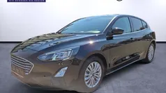 Schwarz Gebraucht 2021 Ford Focus Titanium Limousine | 17.990 € (Guter Preis)