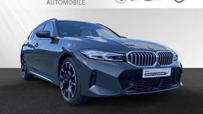 Gebraucht 2024 BMW 330e Performance Kombi | 49.800 € (Fairer Preis)
