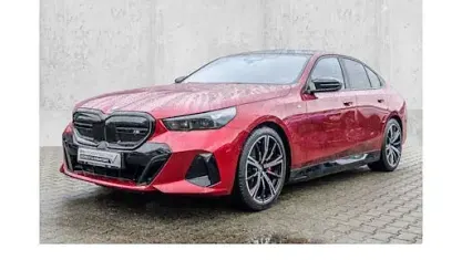 Gebraucht BMW i5 M Sport 442 kW (601 PS) 2025 Rot Limousine