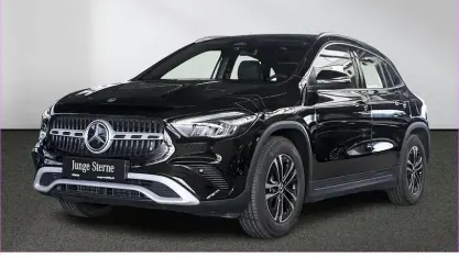 Second-hand Mercedes GLA200 163 CP (119 kW) 2024 Negru SUV