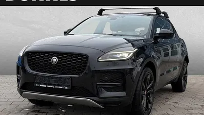 Schwarz (santorini black) Gebraucht 2021 Jaguar E-Pace SE SUV | 29.890 € (Fairer Preis)