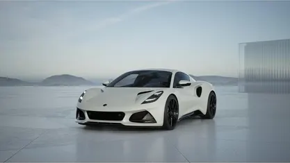 Weiss Neu 2026 Lotus Emira Coupé | 115.660 € (Fairer Preis)