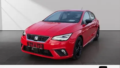 Usata Seat Ibiza Black Edition 95 CV (69 kW) 2023 Rosso Utilitaria